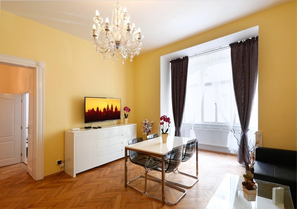 Apartment Near The Charles Bridge Prague Phòng bức ảnh